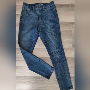 Universal Thread jeans